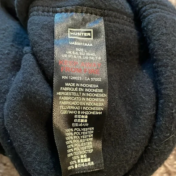 2/$15 3/$20🌹 Hunter Black Fleece Boot Liners - Picture 6 of 6